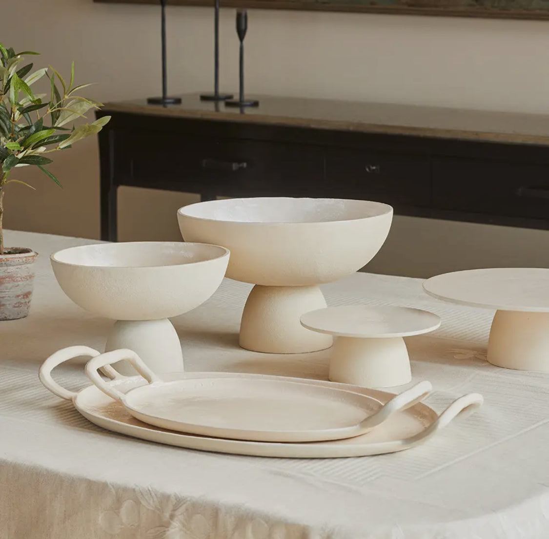 footed bowl :: serving/decor {medium}