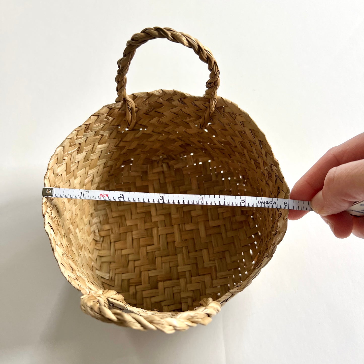 basket :: woven