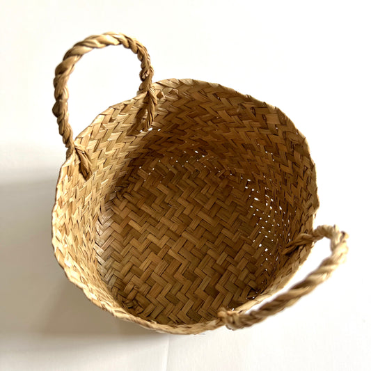 basket :: woven